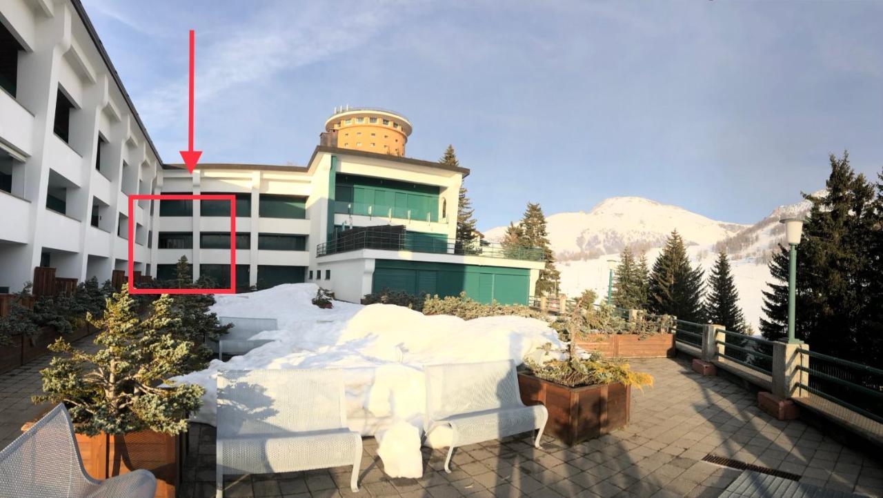 Nice House On The Ski Slopes Colle Colle Sestriere Exteriör bild